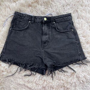 Zara denim washed black raw hem mini shorts with drawstrings high waist size 6
